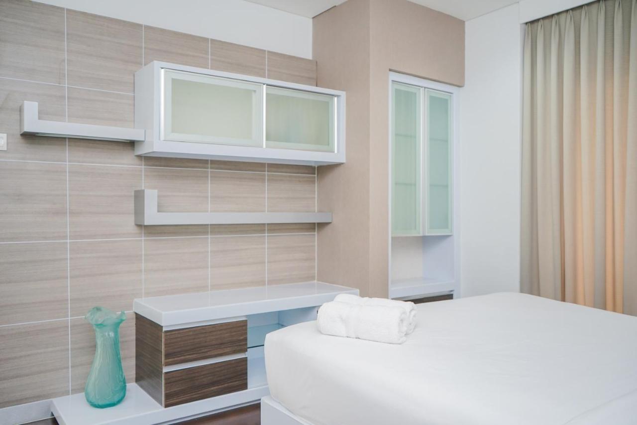 Homey And Modern Tamansari Semanggi 2Br Apartment By Travelio Jakarta Exterior foto