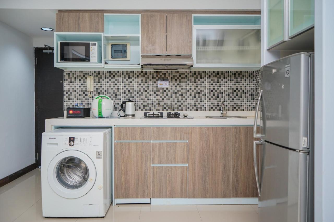 Homey And Modern Tamansari Semanggi 2Br Apartment By Travelio Jakarta Exterior foto